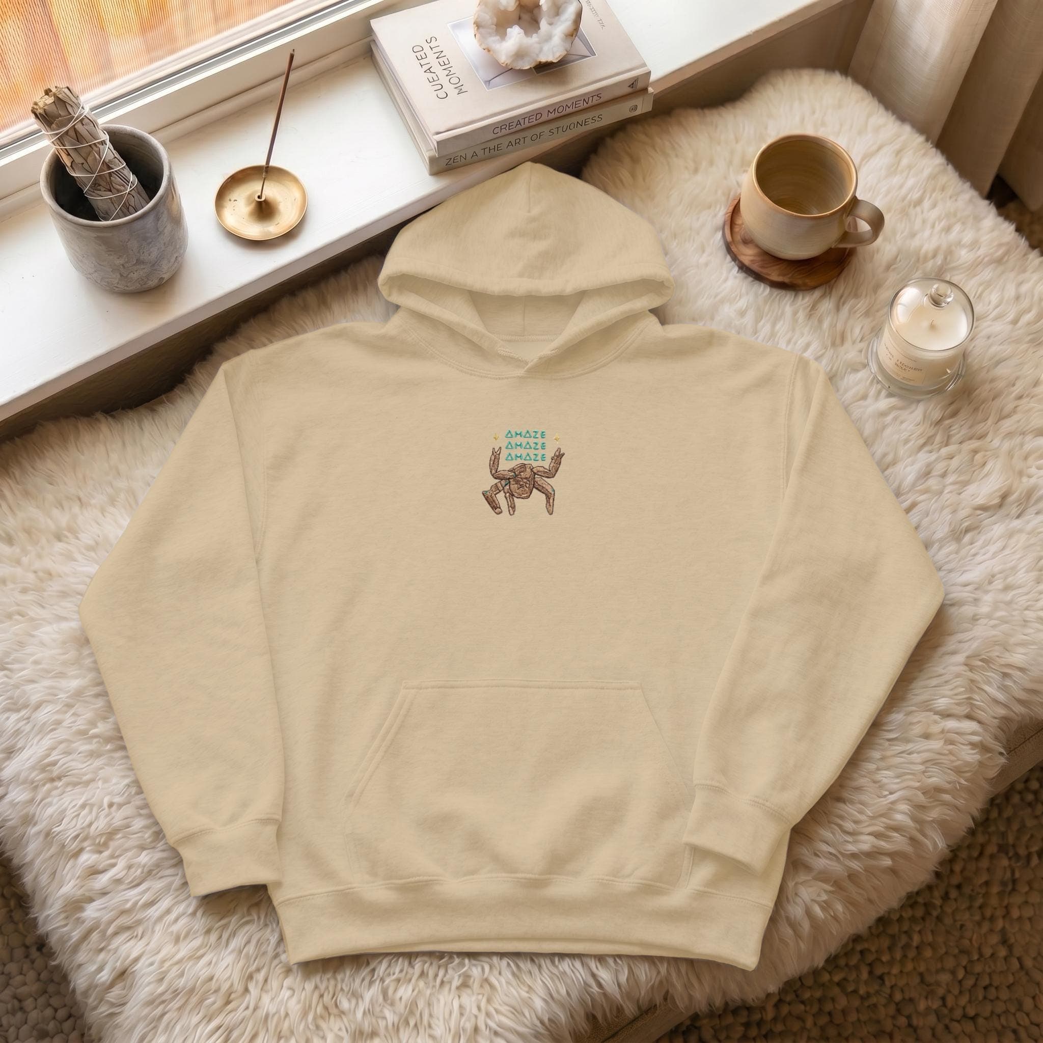 Amaze Amaze Amaze Embroidered Hoodie thumbnail 4
